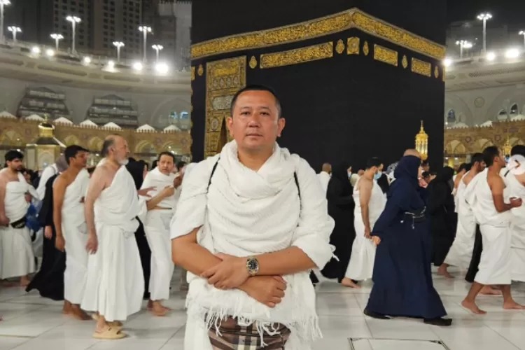 Viral! Akun Instagram Denden Imadudin Dibanjiri Komentar, Dijuluki "Haji Judol"